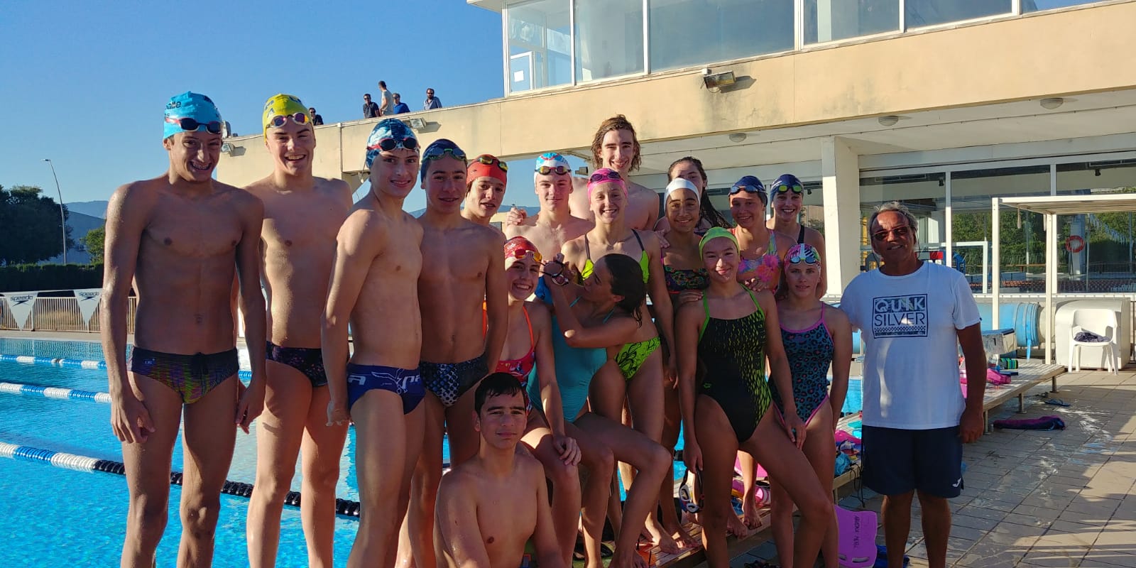 GRUPO DE SEGUIMIENTO DE NATACIÓN