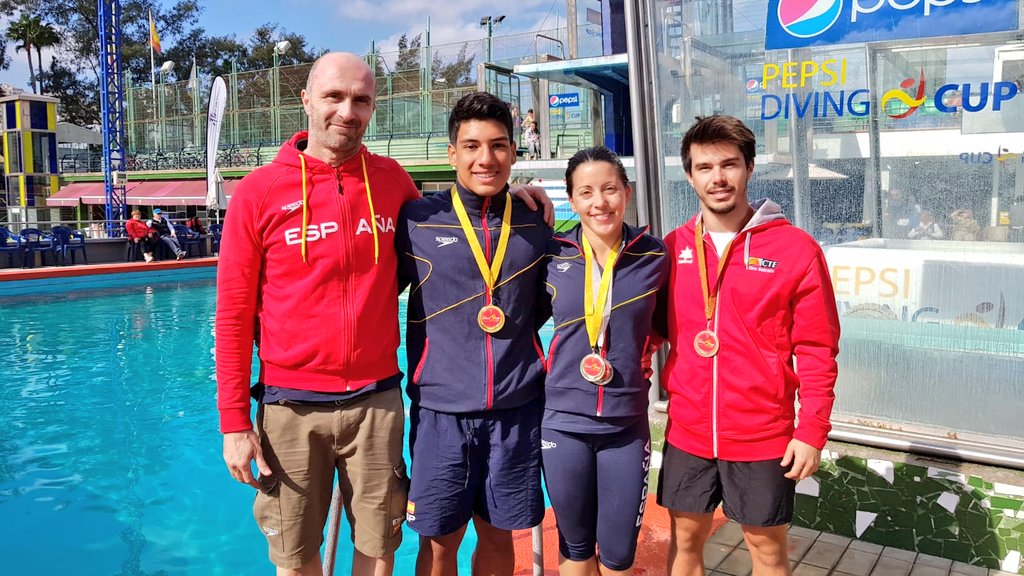ÉXITO DE LOS SALTADORES BALEARES EN EL PEPSI DIVING CUP.